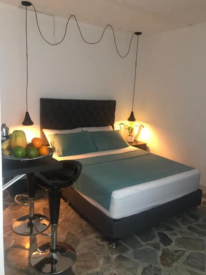 Διαμέρισμα Vip Apartasuites Rosales Μεντεγίν