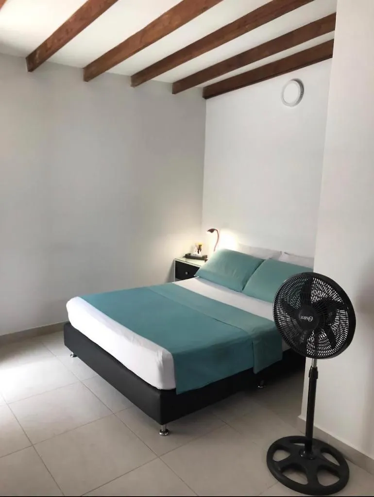 Διαμέρισμα Vip Apartasuites Rosales Μεντεγίν