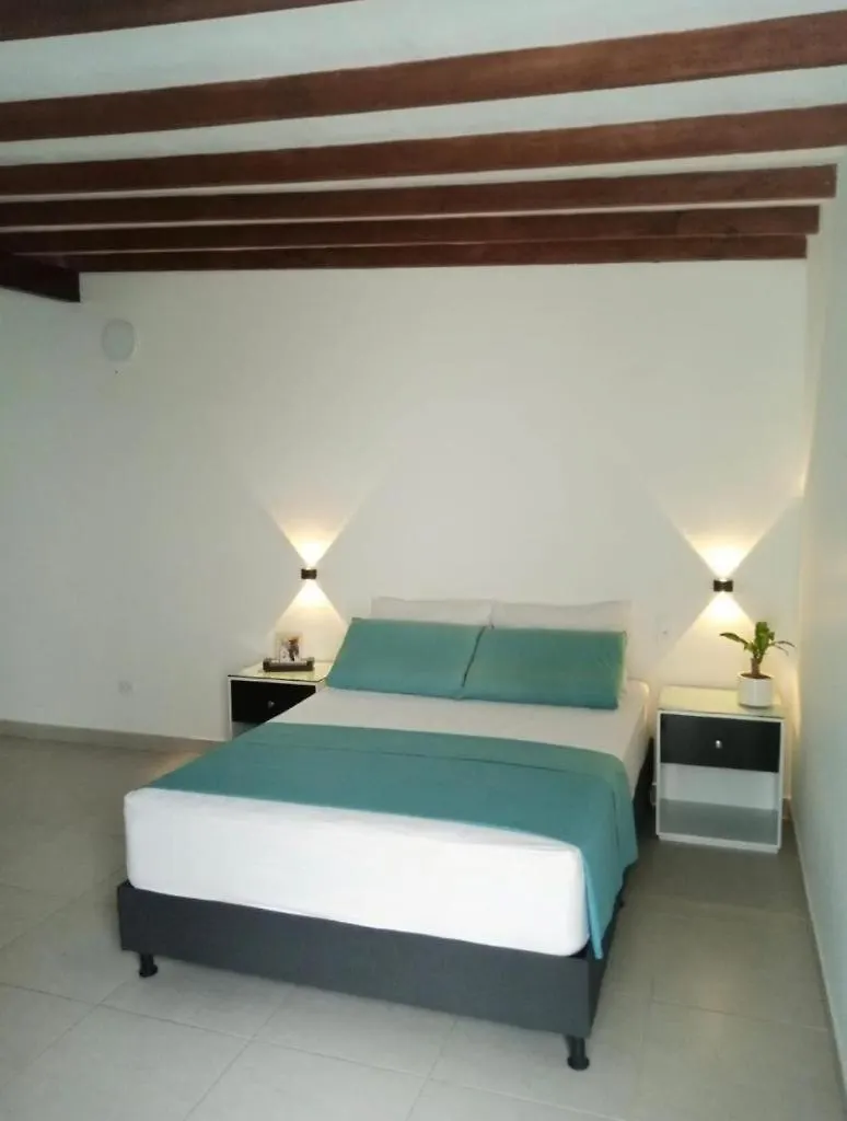 Διαμέρισμα Vip Apartasuites Rosales Μεντεγίν