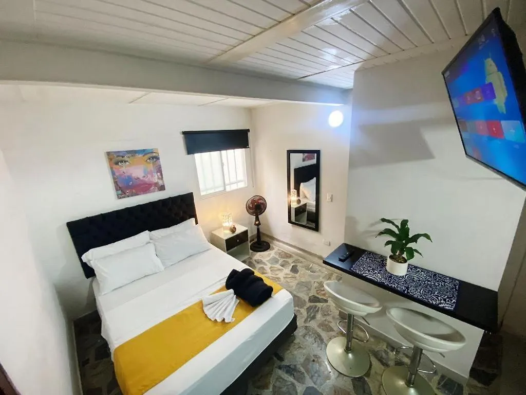 Vip Apartasuites Rosales Μεντεγίν